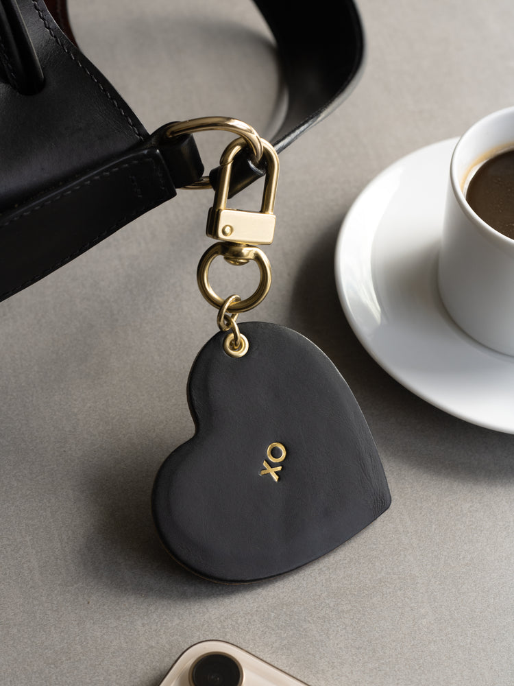 
                  
                    Load image into Gallery viewer, Italian Leather Heart Heart Purse Charm, Key Chain, Personalized
                  
                