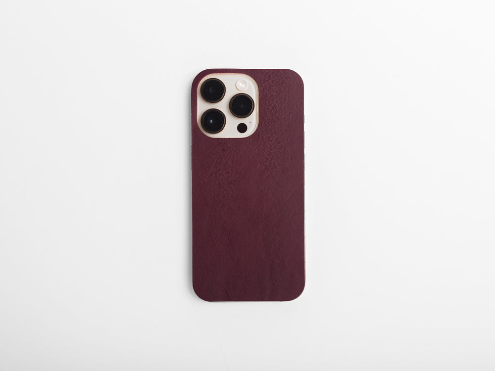 
                  
                    Load image into Gallery viewer, iPhone 14 Pro Italian Leather Skin, Personalized, Theras Atelier, Made to Order Leather Goods, Custom iPhone 14 Pro Skin - 11
                  
                