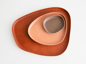 
                  
                    Load image into Gallery viewer, Set of 3, Modern Leather Molded Catchall Valet Trays
                  
                