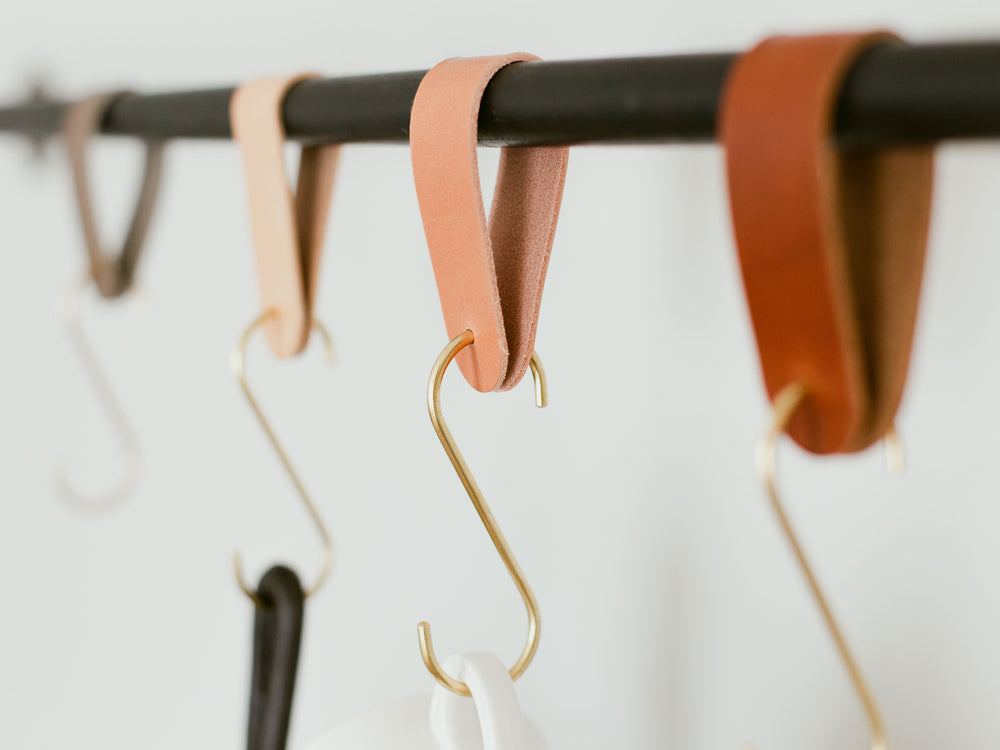 
                  
                    Load image into Gallery viewer, Solid Brass S Hooks with Buttero Leather Loops, Personalized, 8 Colors
                  
                