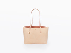 
                  
                    Load image into Gallery viewer, Carry All Tote Vegetable Tanned Leather, Suede Lining
                  
                