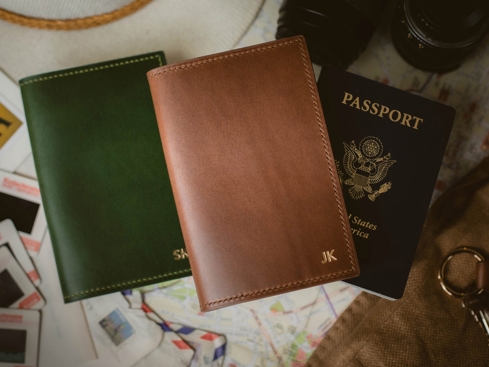 Leather Passport Case in Brown