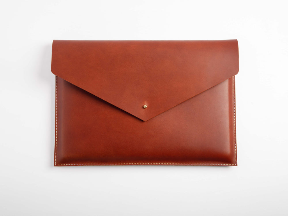 
                  
                    Load image into Gallery viewer, MacBook Pro Envelope Clutch, Leather Laptop Case
                  
                