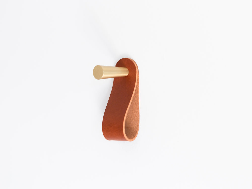 
                  
                    Load image into Gallery viewer, Minimal Brass Wall Hooks with Leather Loops
                  
                