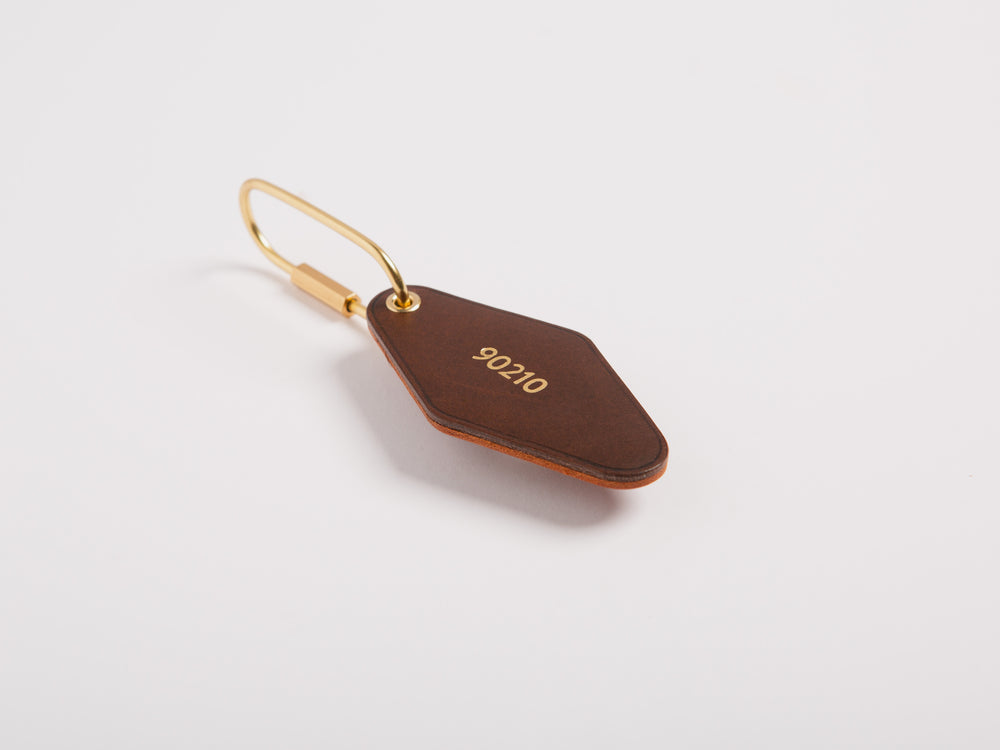 
                  
                    Load image into Gallery viewer, Vintage Leather Hotel Key with Brass Oval Key Ring, Standard, Personalized, Theras Atelier, Made to Order Leather Goods, Custom Hotel Key Chain - 4
                  
                