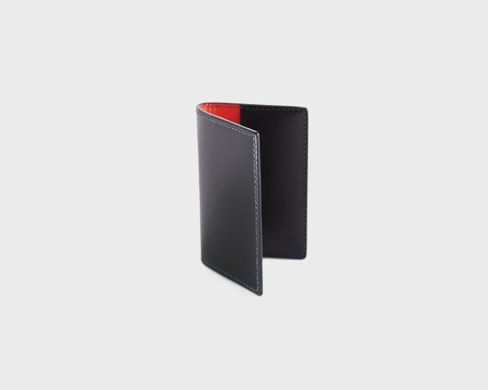 
                  
                    Load image into Gallery viewer, Bifold Card Wallet with Contrast Lining
                  
                