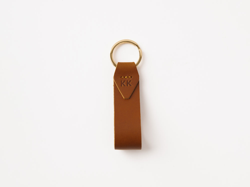 
                  
                    Load image into Gallery viewer, Classic Tab Italian Leather Key Chain, Personalized, Theras Atelier, Made to Order Leather Goods, Custom Key Chain - 9
                  
                