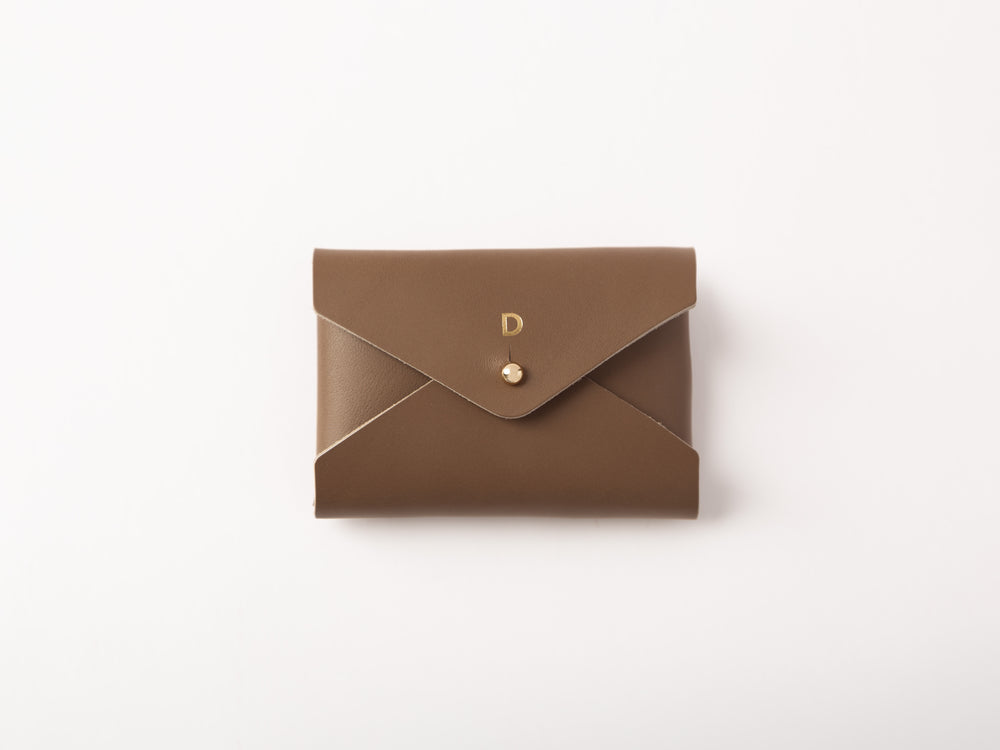 
                  
                    Load image into Gallery viewer, Vegetable Tanned Leather Card Wallet, Unlined, Personalized
                  
                